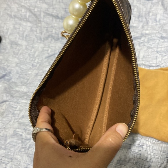 Aunthentic ❌sold on my fbpageLUXONLINECANADA - Picture 14 of 17